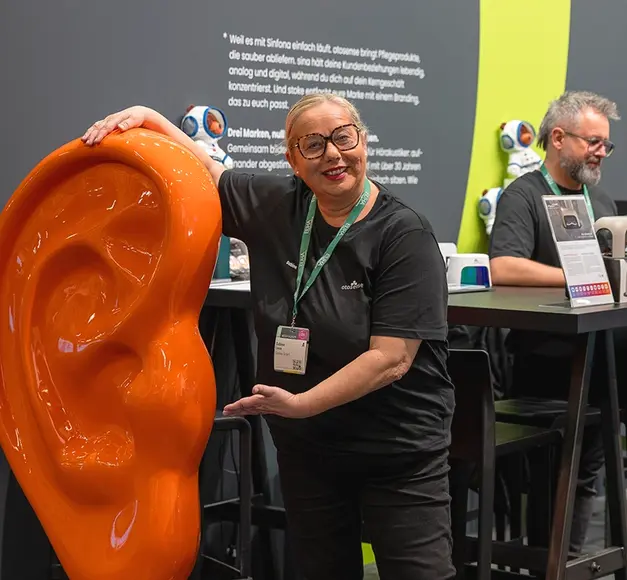 EUHA 2025: Sabine mit dem Dekoohr